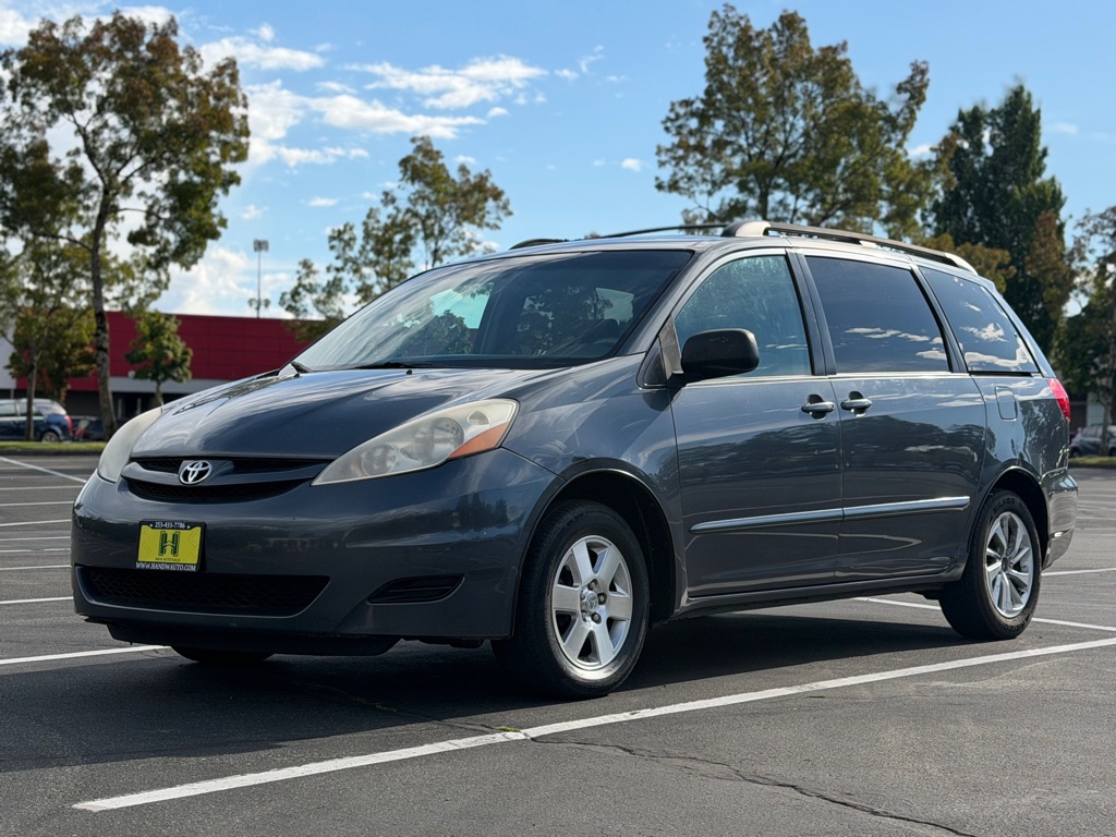 2007 TOYOTA SIENNA