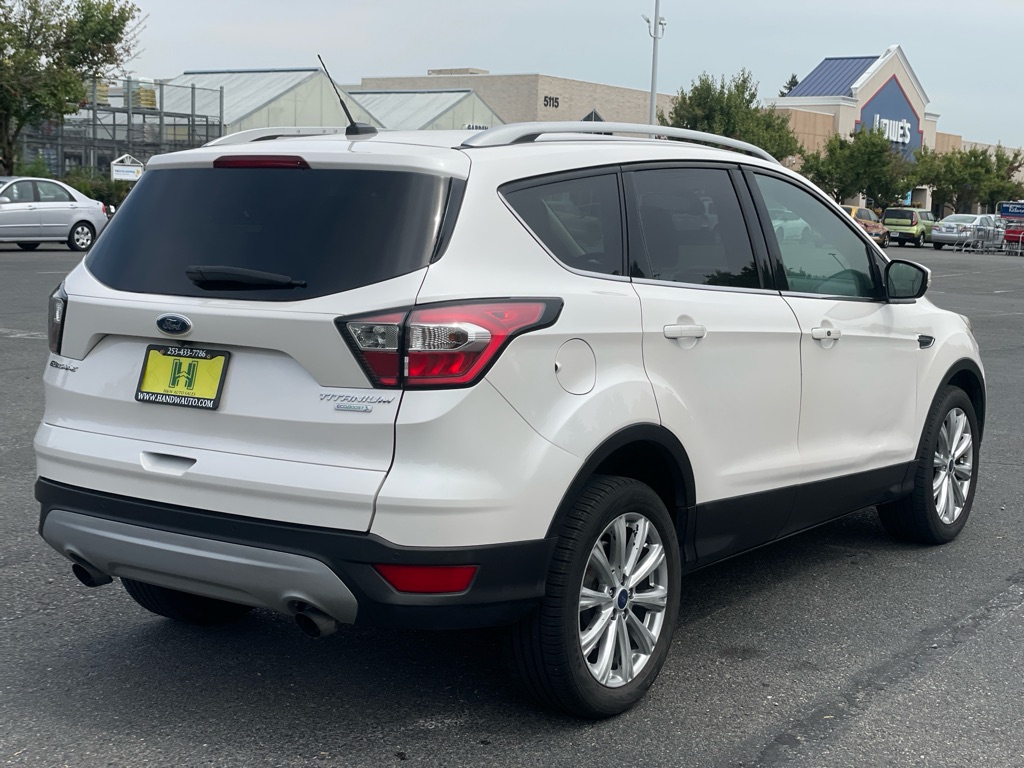 Photo 6 of this FORD ESCAPE