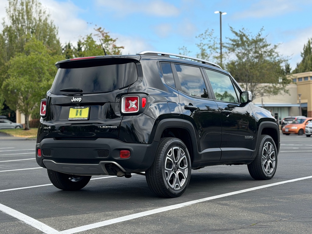 Photo 5 of this JEEP RENEGADE