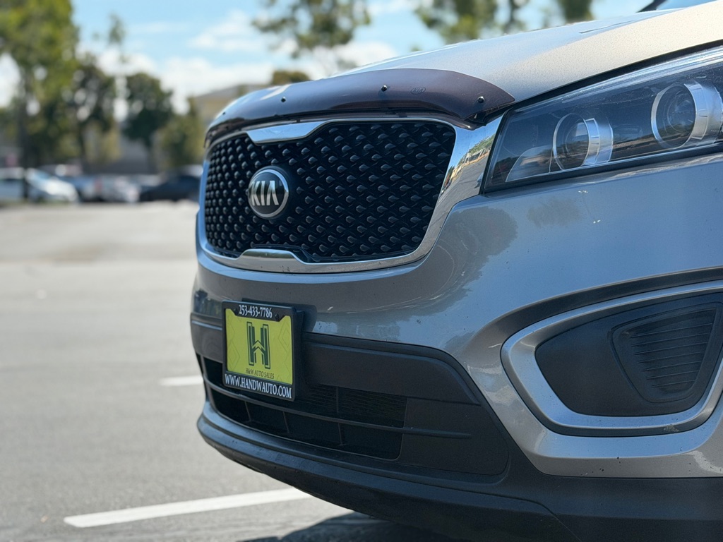 Photo 20 of this KIA SORENTO