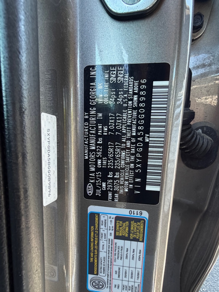 Photo 19 of this KIA SORENTO