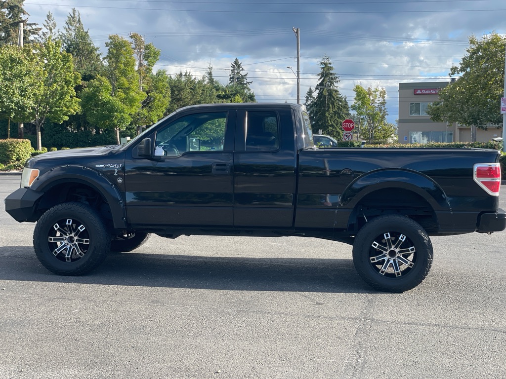 Photo 7 of this FORD F150