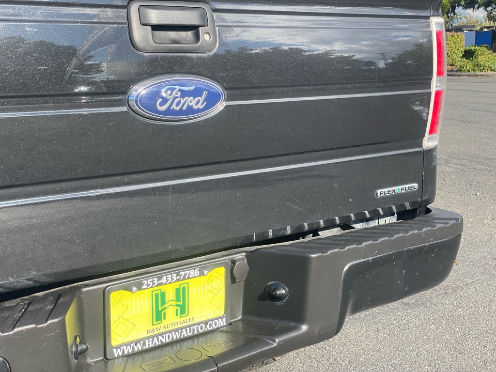 Photo 17 of this FORD F150