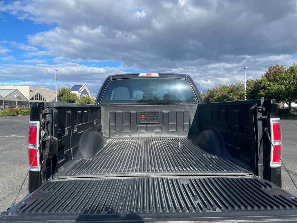 Photo 14 of this FORD F150