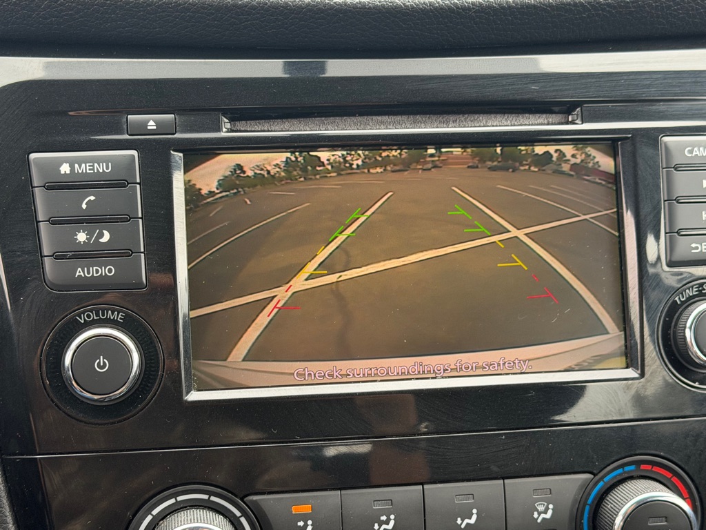 Photo 14 of this NISSAN ROGUE