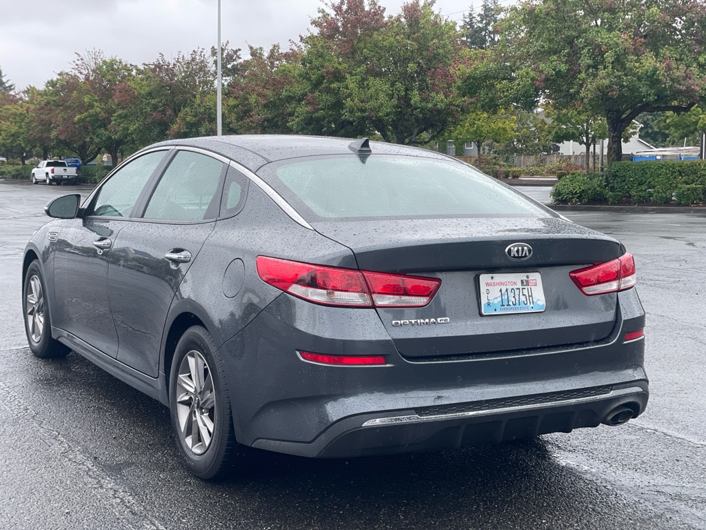Photo 3 of this KIA OPTIMA