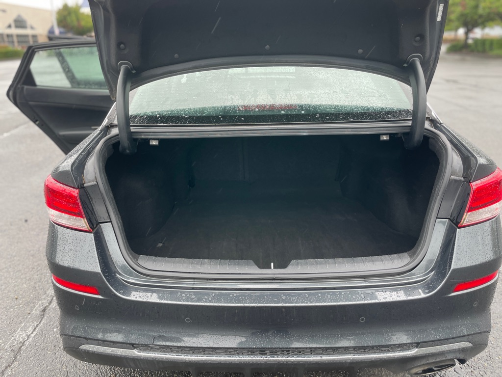 Photo 16 of this KIA OPTIMA