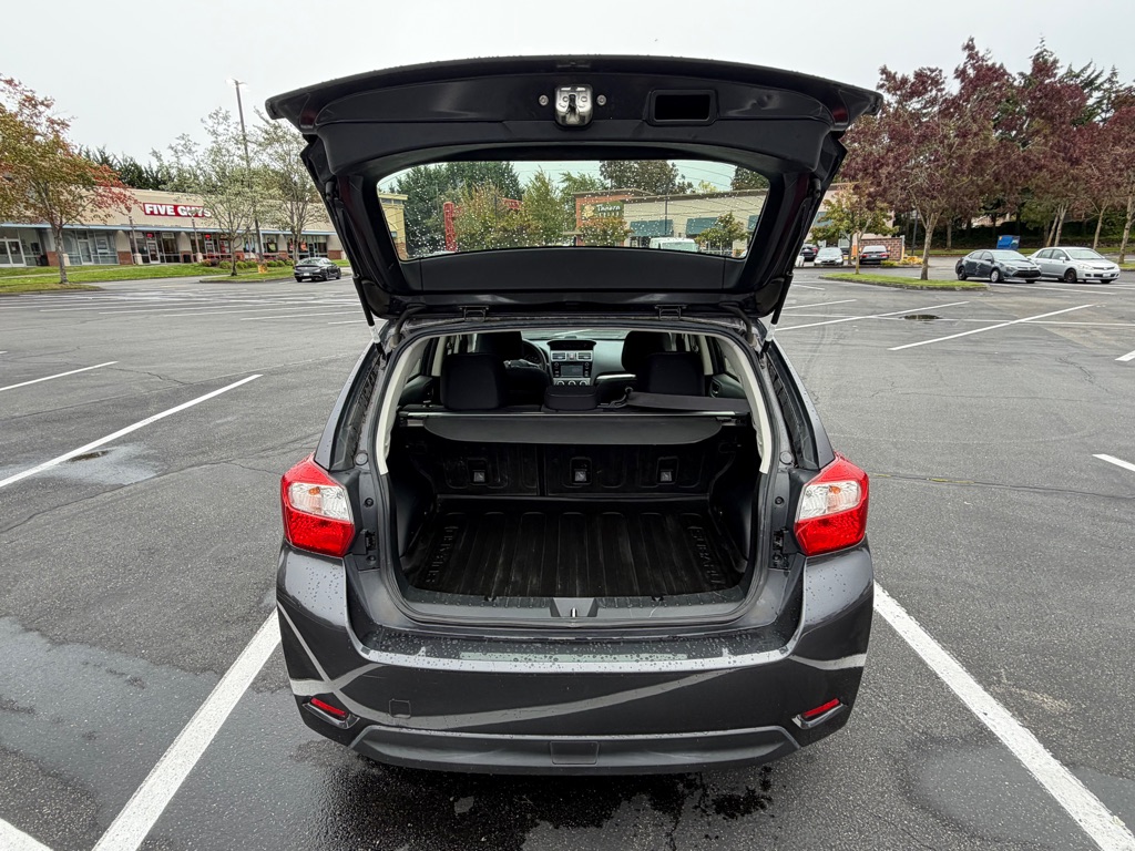 Photo 16 of this SUBARU IMPREZA