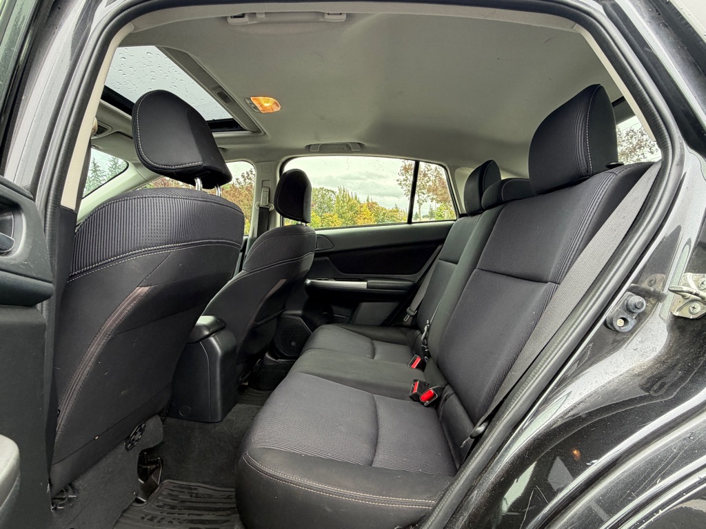 Photo 15 of this SUBARU IMPREZA