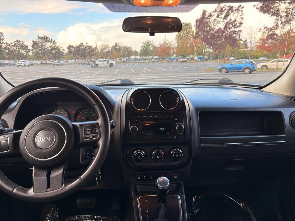 Photo 12 of this JEEP PATRIOT