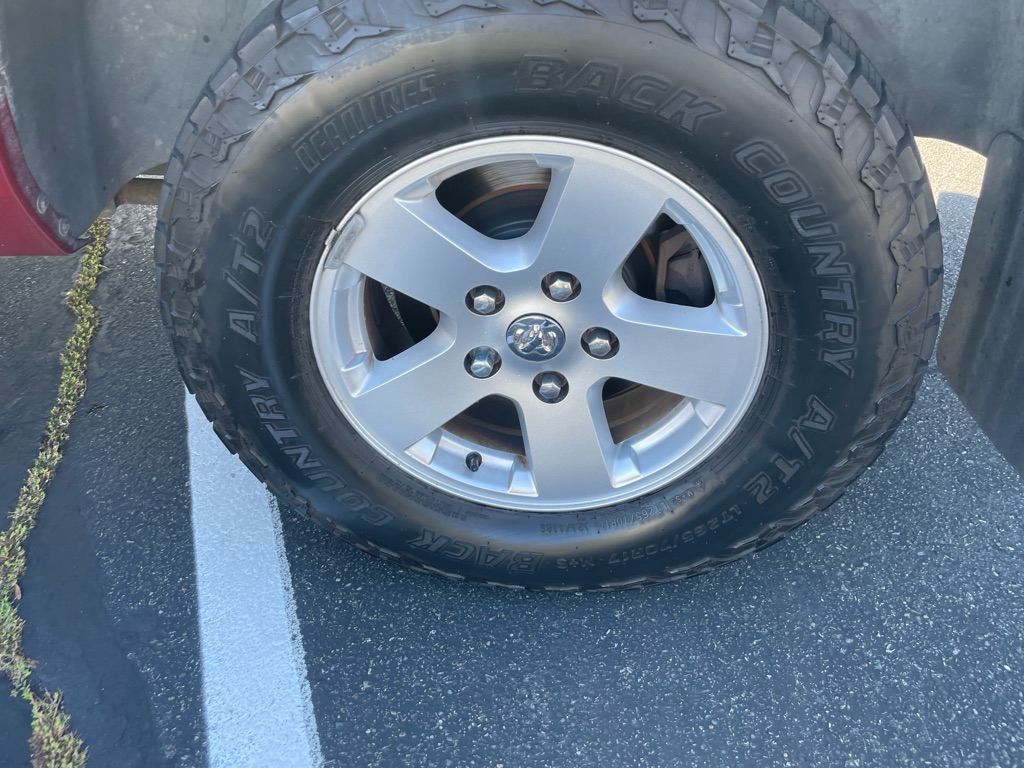 Photo 16 of this DODGE RAM 1500