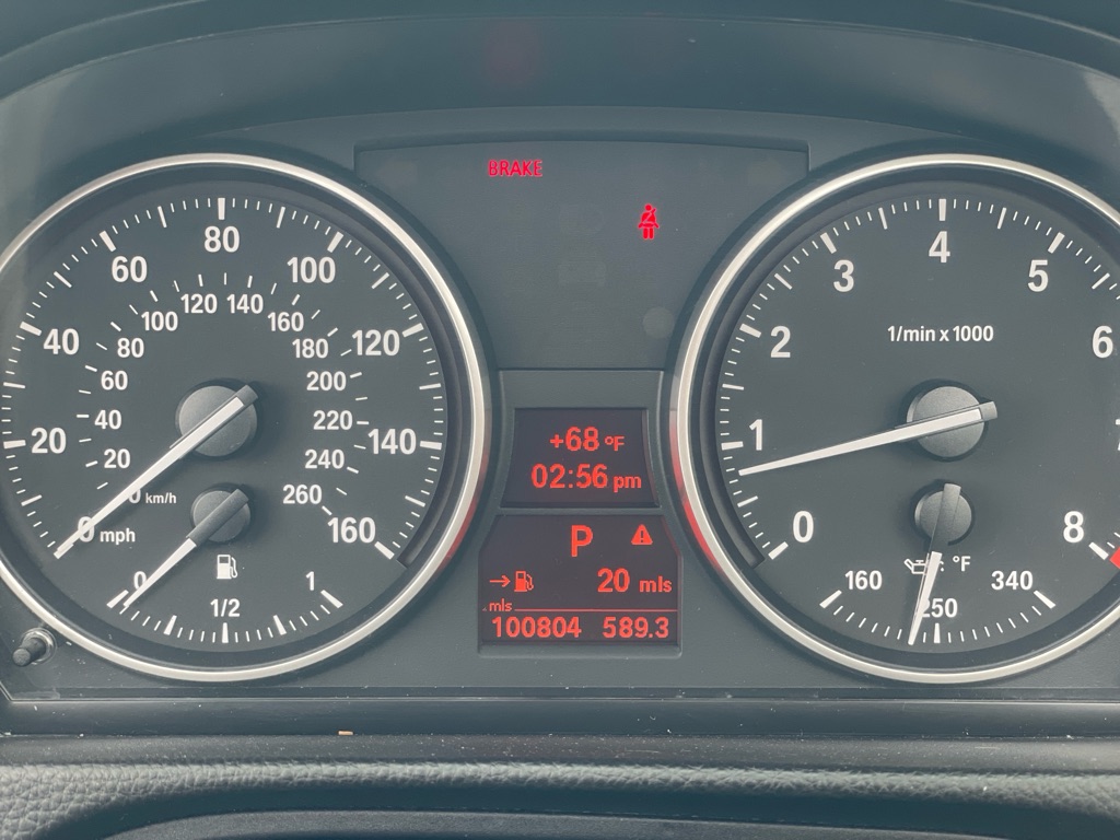 Photo 15 of this BMW 335
