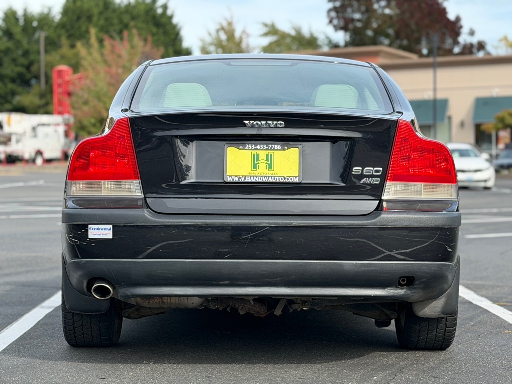 Photo 4 of this VOLVO S60