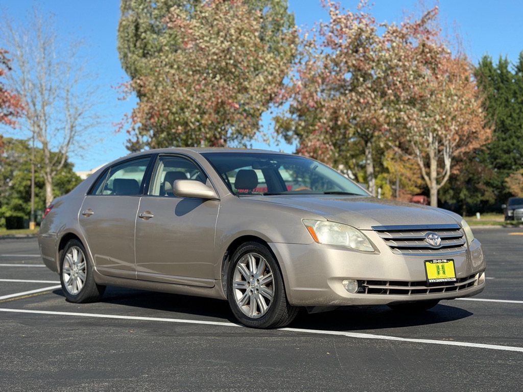 Photo 7 of this TOYOTA AVALON