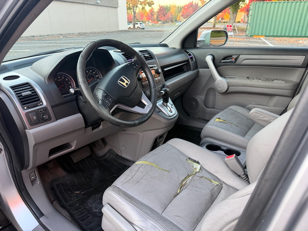 Photo 9 of this HONDA CR-V