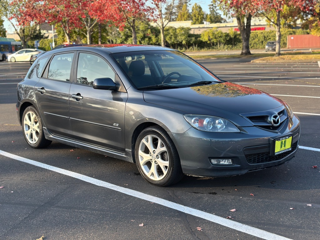 Photo 7 of this MAZDA 3