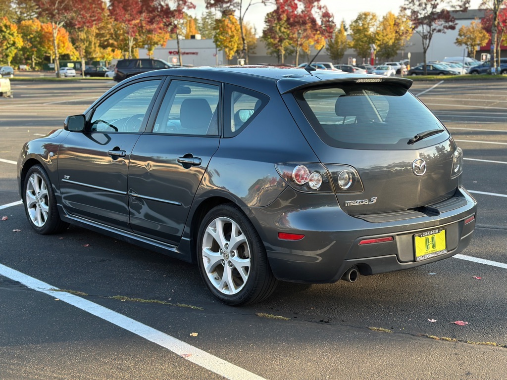 Photo 3 of this MAZDA 3