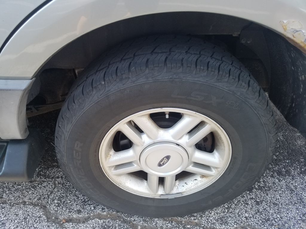 Photo 7 of this FORD EXPEDITION