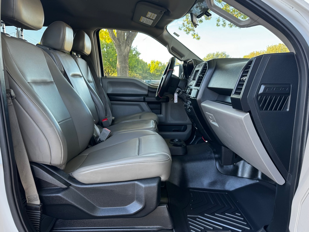 Photo 24 of this FORD F150
