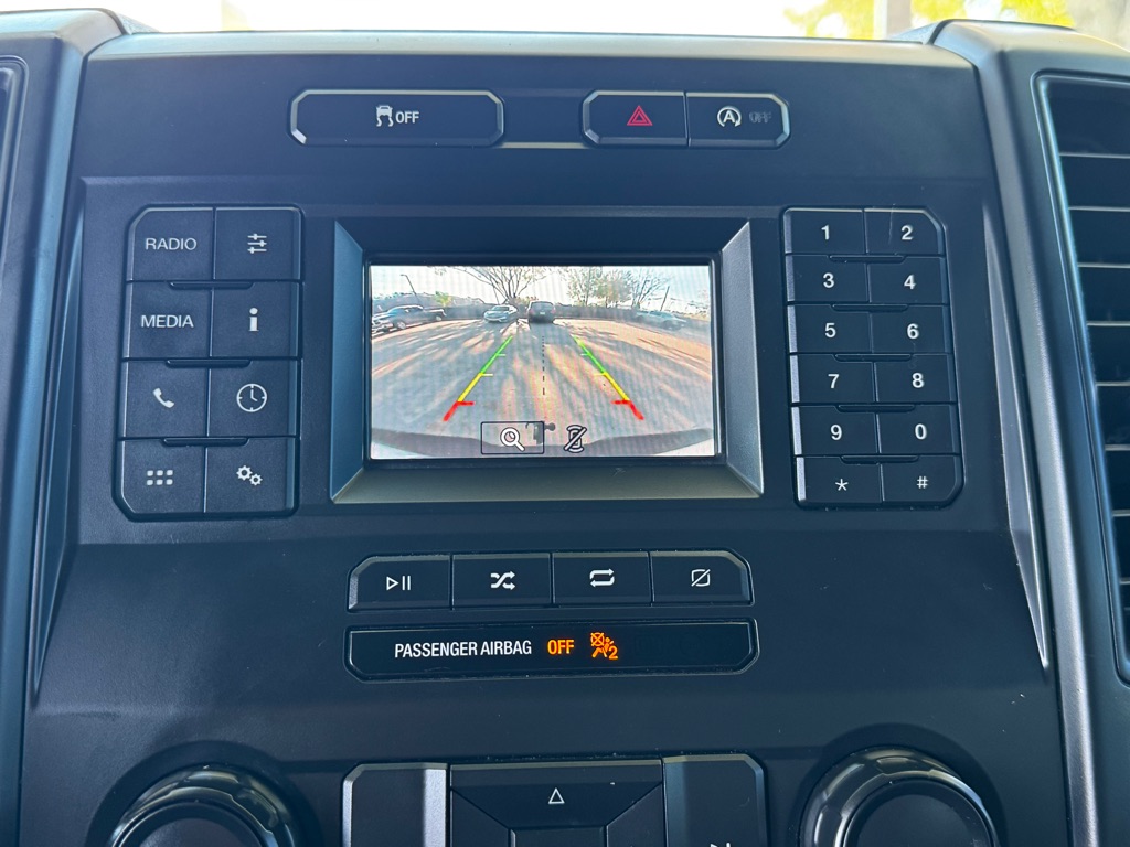 Photo 18 of this FORD F150