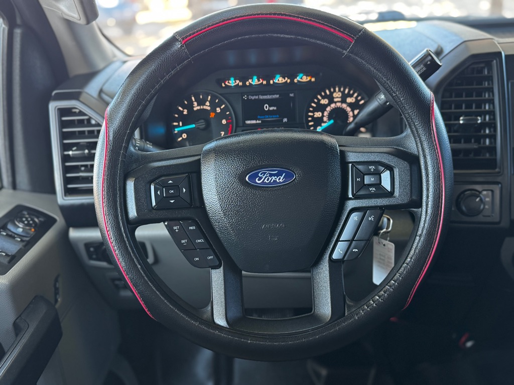 Photo 9 of this FORD F150