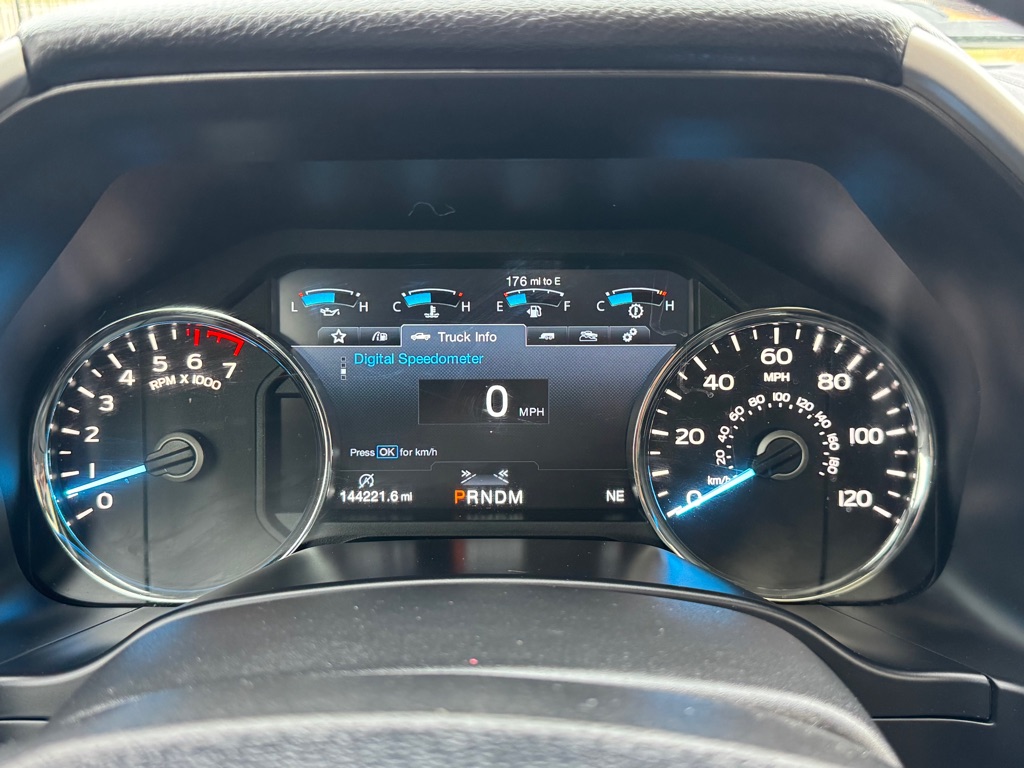 Photo 14 of this FORD F-150