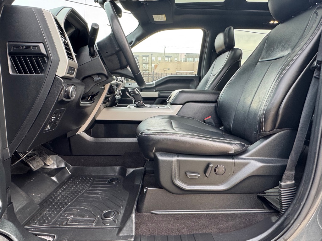 Photo 6 of this FORD F-150