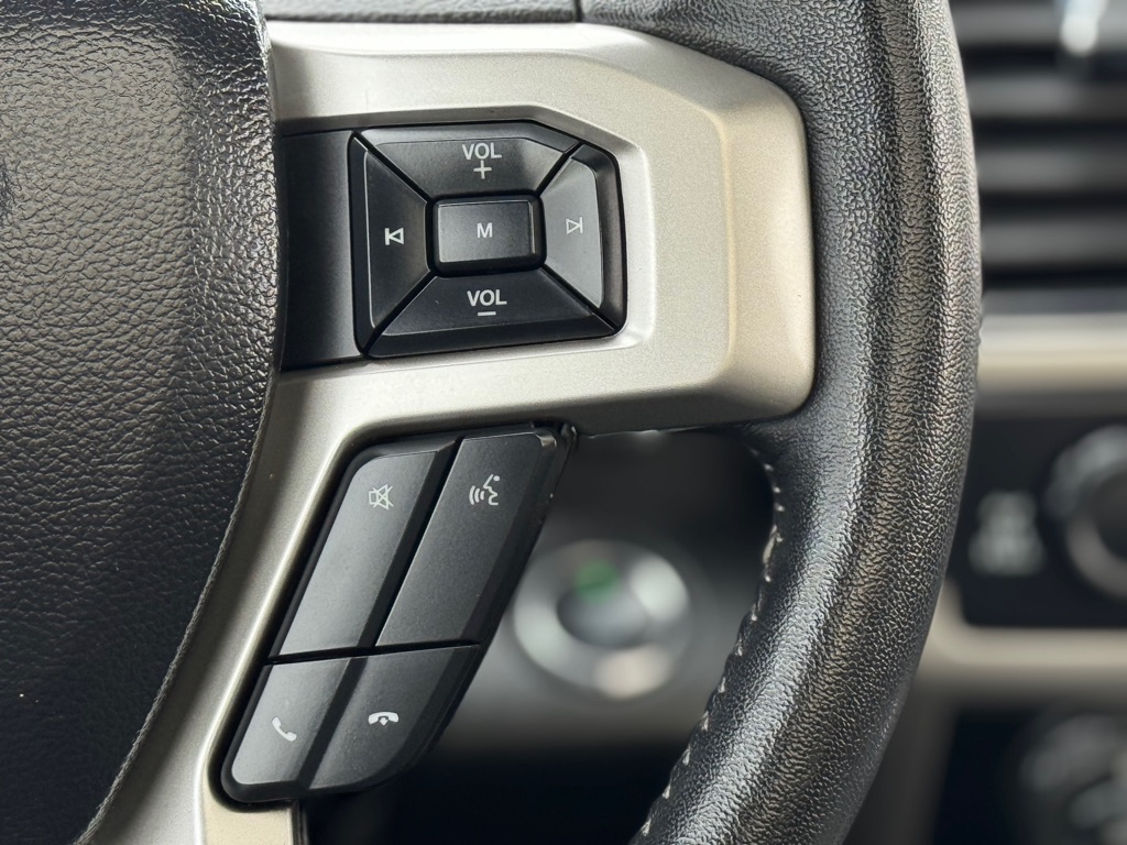Photo 12 of this FORD F-150