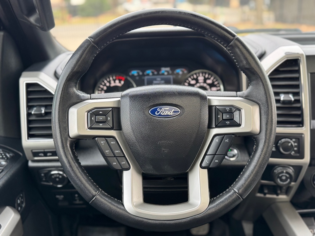 Photo 10 of this FORD F-150