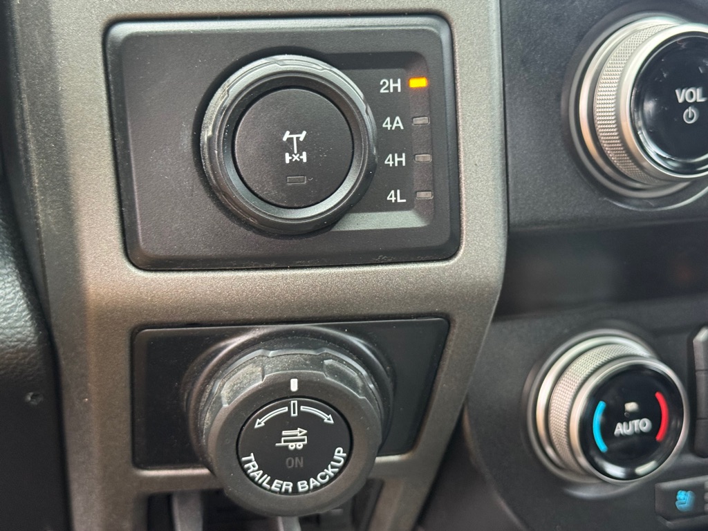 Photo 16 of this FORD F-150