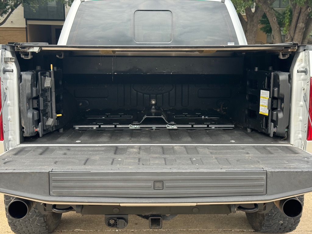 Photo 34 of this FORD F-150