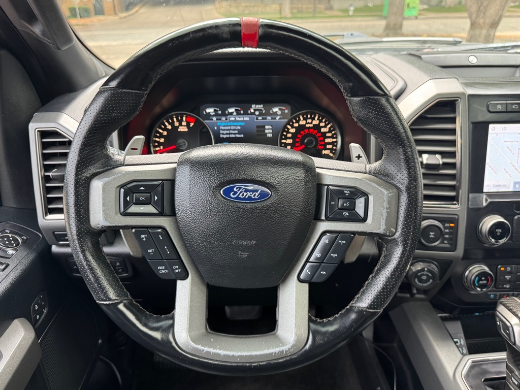Photo 10 of this FORD F-150