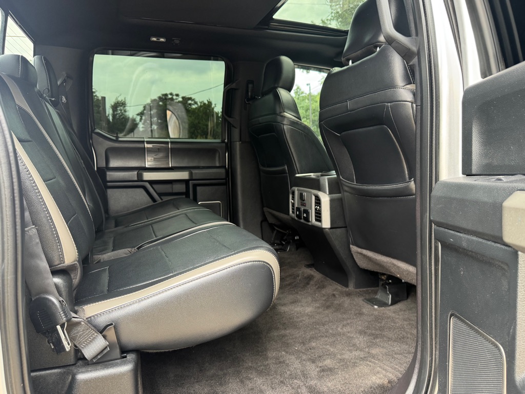 Photo 28 of this FORD F-150