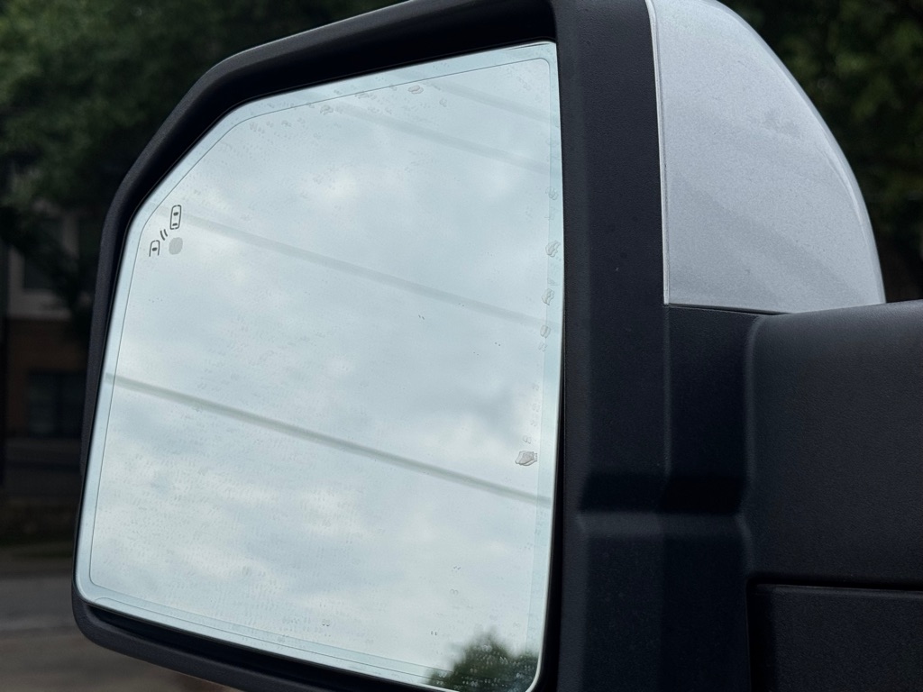 Photo 33 of this FORD F-150