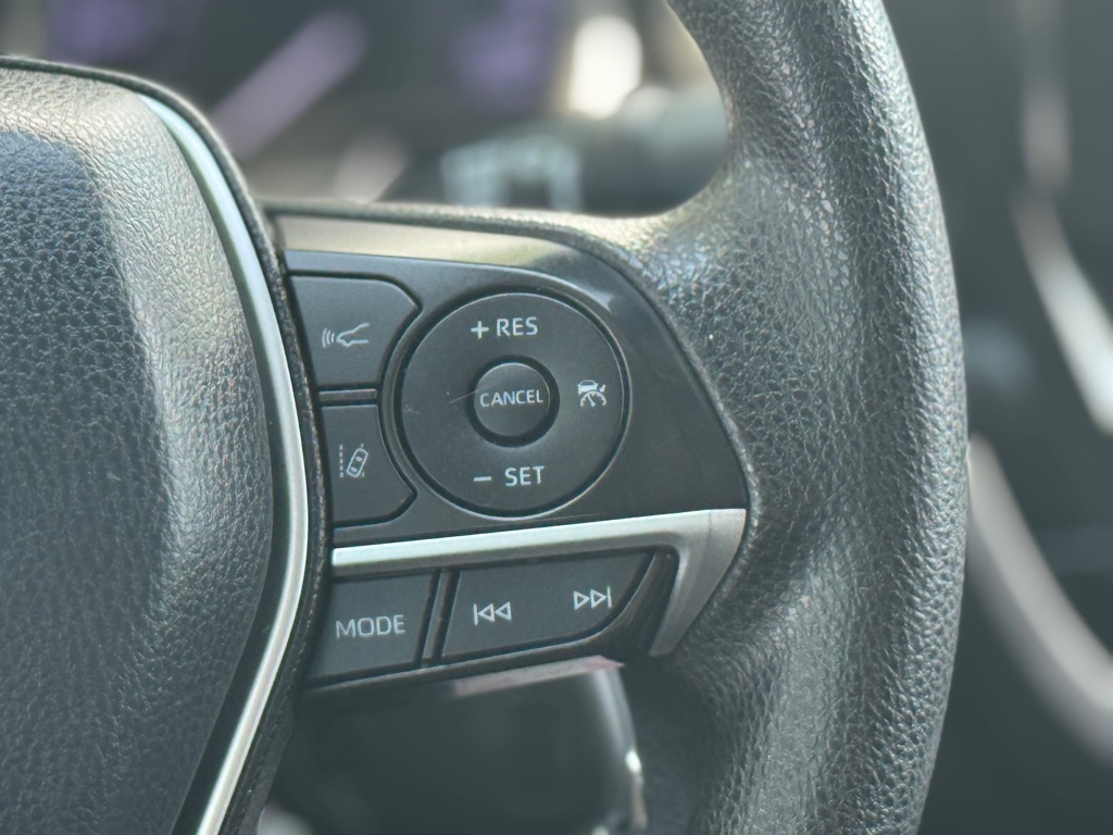 Photo 12 of this TOYOTA CAMRY
