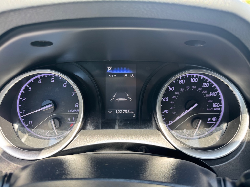 Photo 15 of this TOYOTA CAMRY