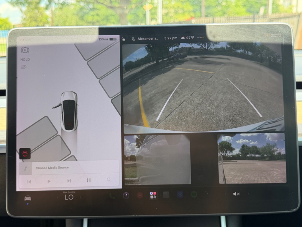 Photo 16 of this TESLA MODEL Y