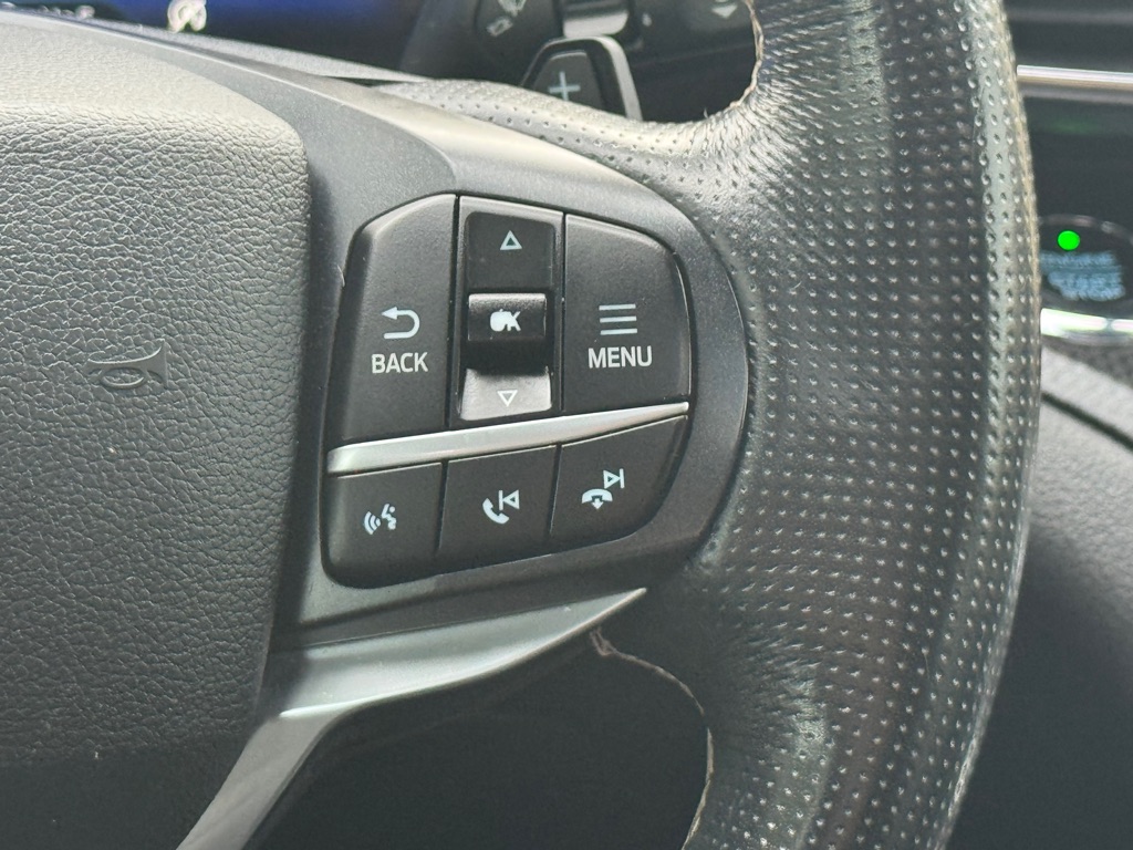 Photo 13 of this FORD EXPLORER