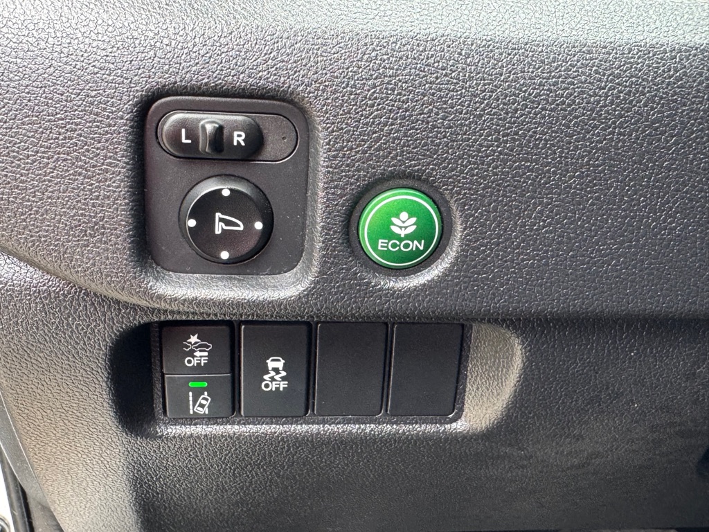 Photo 9 of this HONDA PILOT