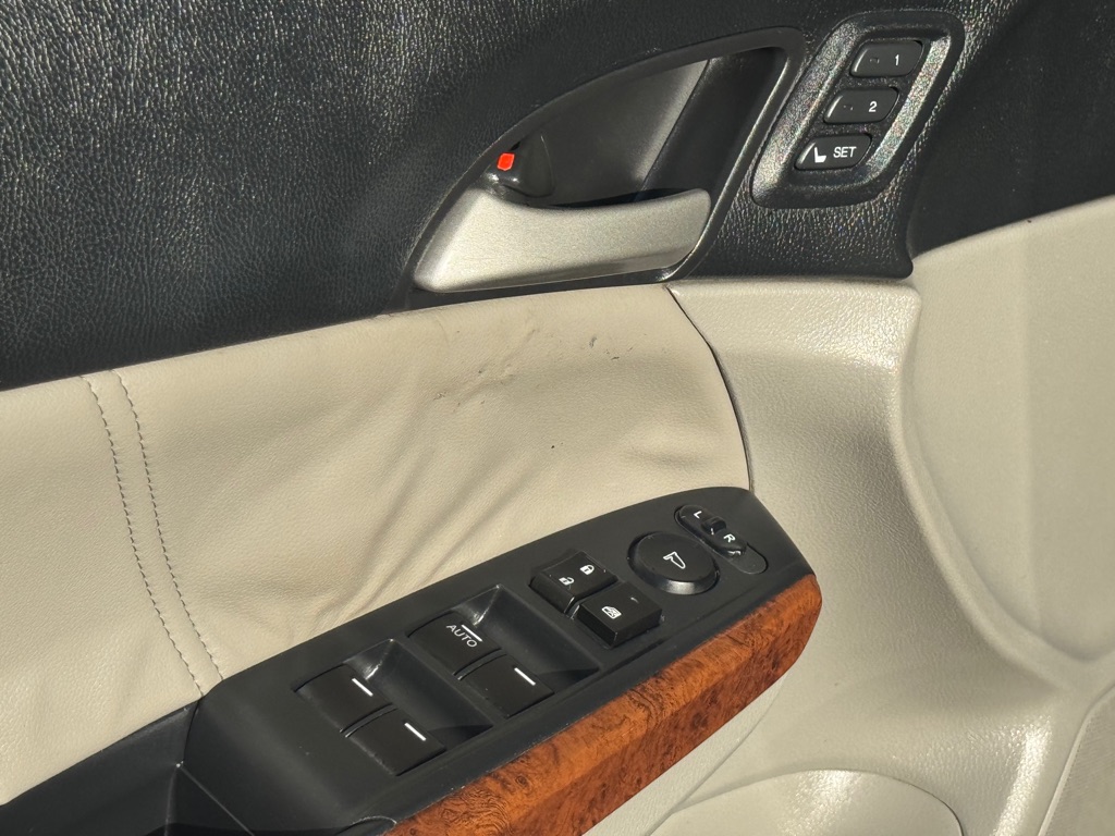 Photo 6 of this HONDA ACCORD