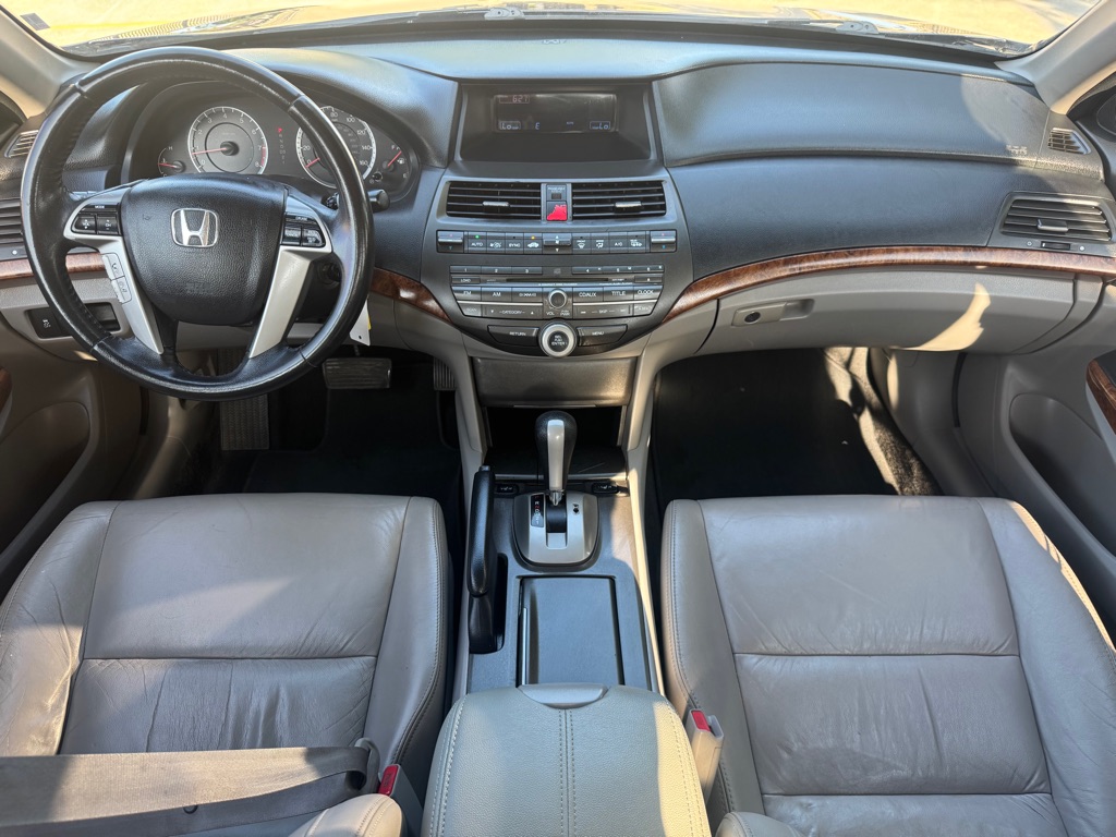 Photo 16 of this HONDA ACCORD