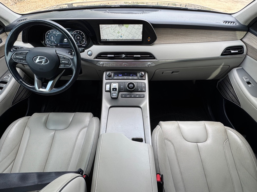 Photo 16 of this HYUNDAI PALISADE