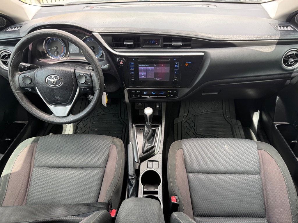 Photo 15 of this TOYOTA COROLLA