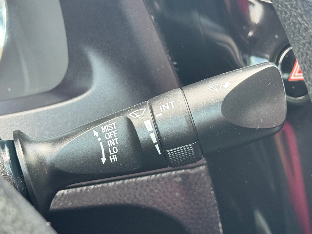 Photo 13 of this TOYOTA COROLLA