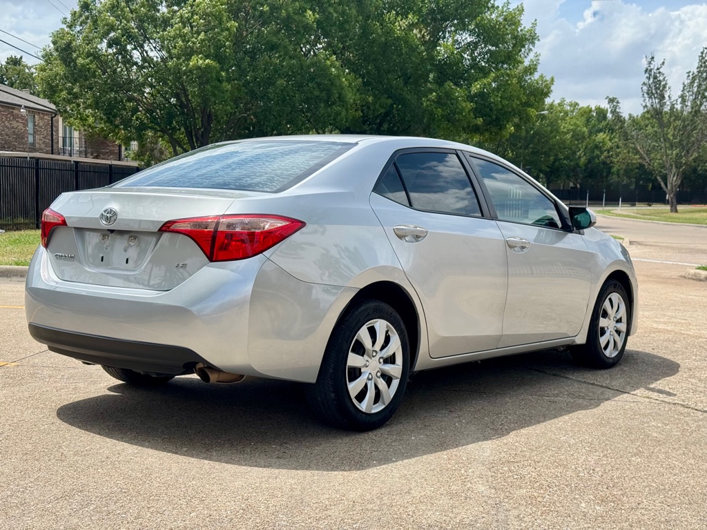 Photo 3 of this TOYOTA COROLLA