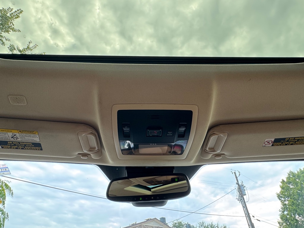 Photo 24 of this LEXUS NX 300