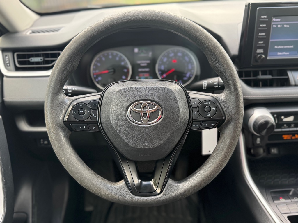 Photo 9 of this TOYOTA RAV4