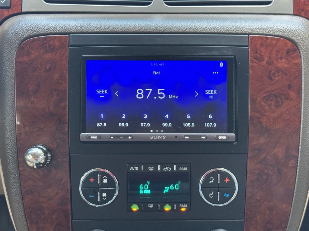 Photo 18 of this CHEVROLET TAHOE