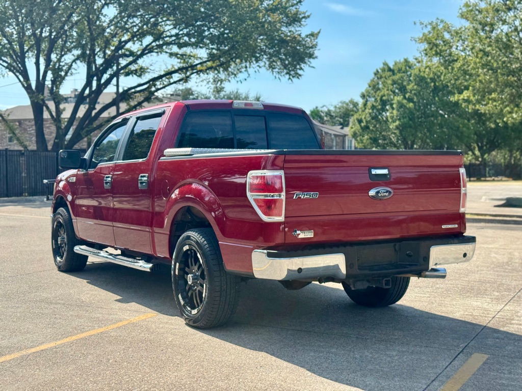 Photo 4 of this FORD F-150