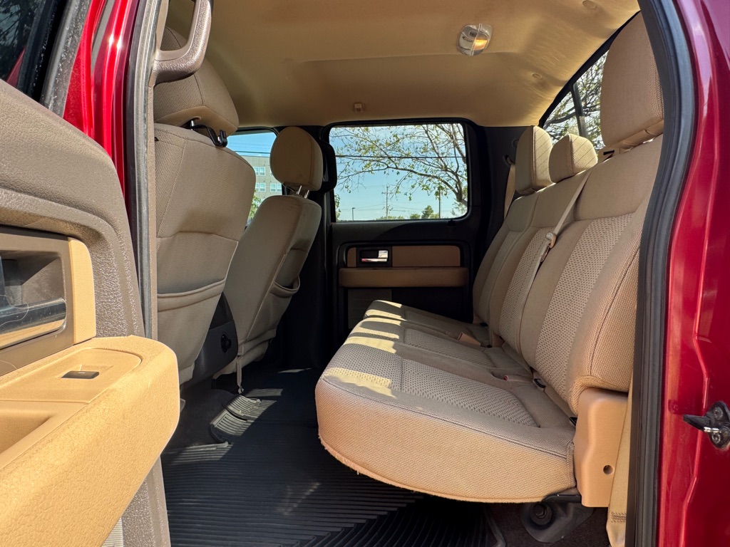 Photo 24 of this FORD F-150